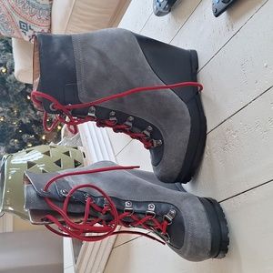Modern Vintage booties, never worn